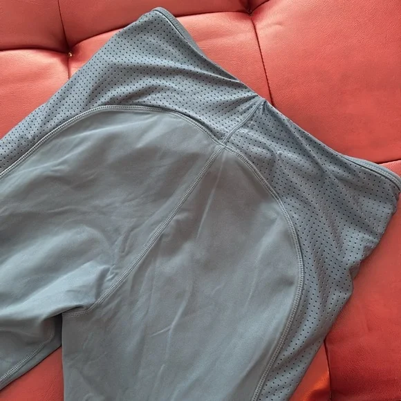 NWOT-Fabletics Motion365- Sleek Blue Ankle-Length Leggings - Picture 5 of 10